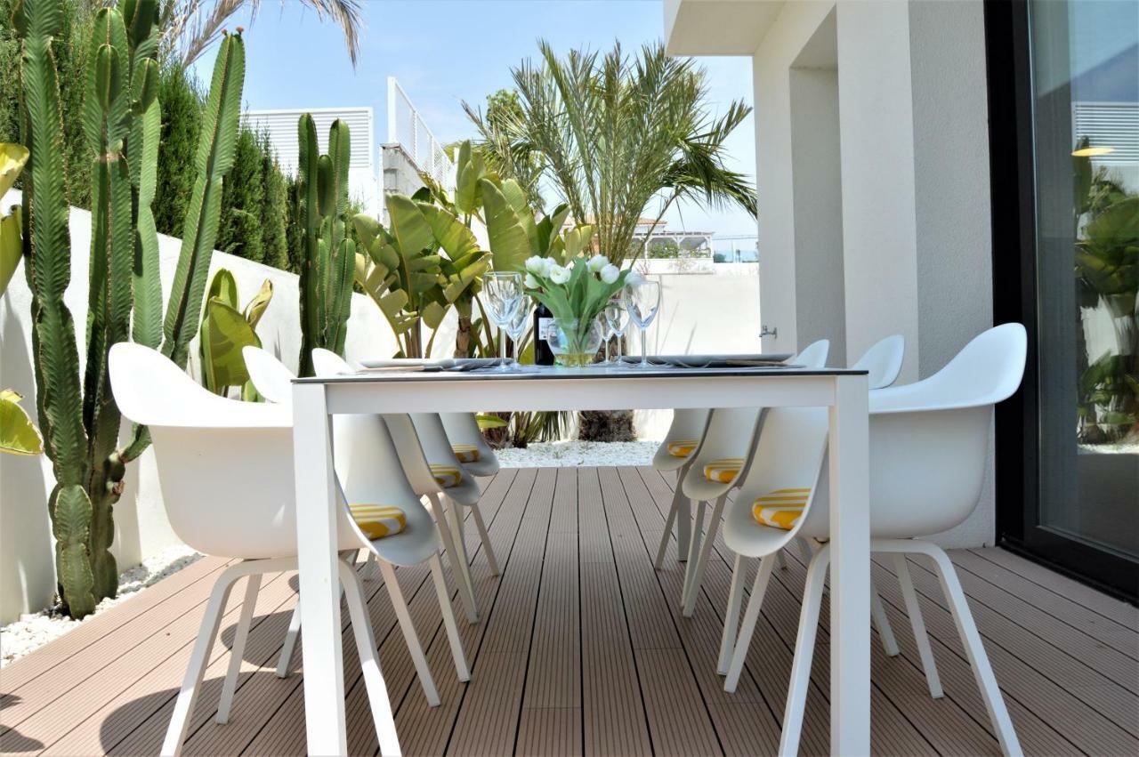 Villa With Private Pool Llobregales Exterior foto